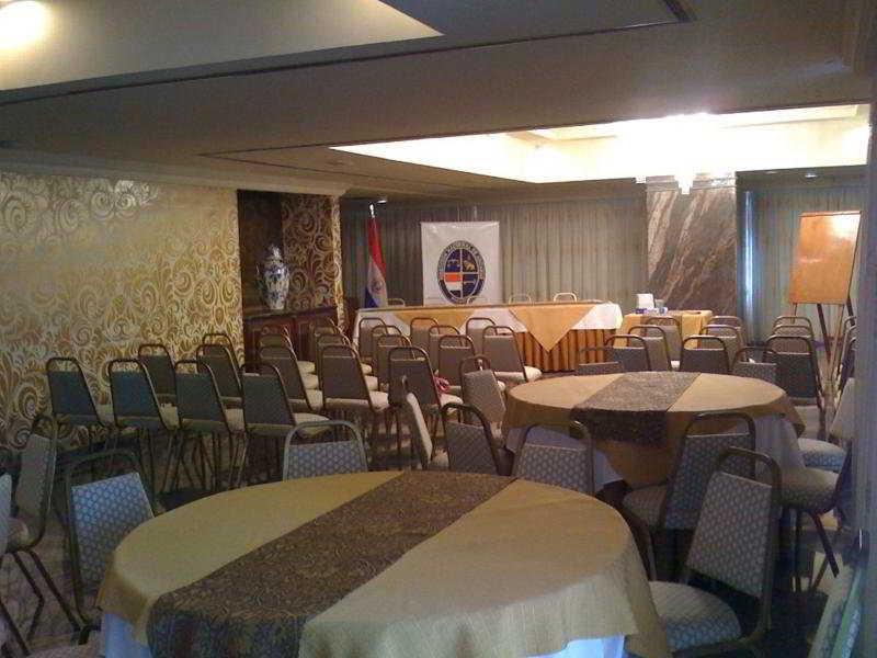 Sabe Center Hotel Асунсион Екстериор снимка